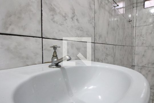 Banheiro de casa à venda com 1 quarto, 50m² em Ermelino Matarazzo, São Paulo