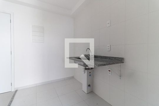 Cozinha de apartamento para alugar com 2 quartos, 56m² em Aclimação, São Paulo