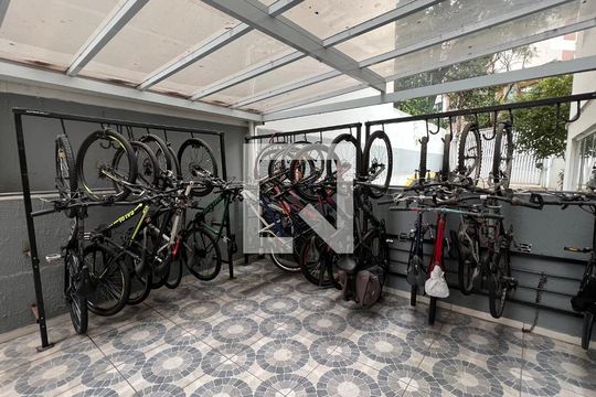 Bicicletário de kitnet/studio para alugar com 1 quarto, 33m² em Bela Vista, São Paulo