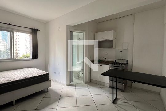 Studio de kitnet/studio para alugar com 1 quarto, 33m² em Bela Vista, São Paulo