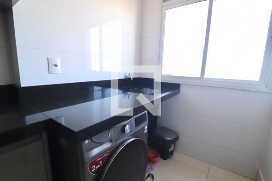 Área de Serviço de apartamento para alugar com 3 quartos, 105m² em Setor Leste Universitário, Goiânia