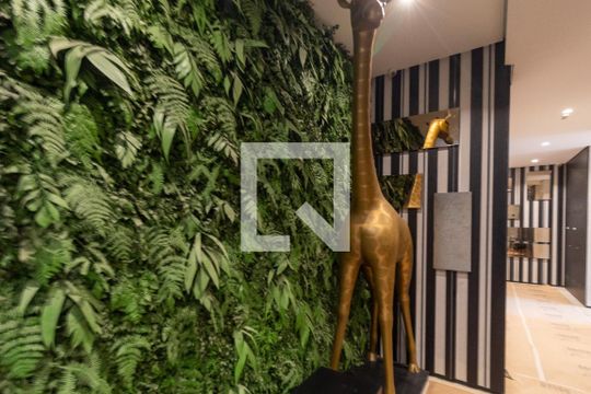 Hall de Entrada de kitnet/studio à venda com 1 quarto, 26m² em Jardim das Acacias, São Paulo