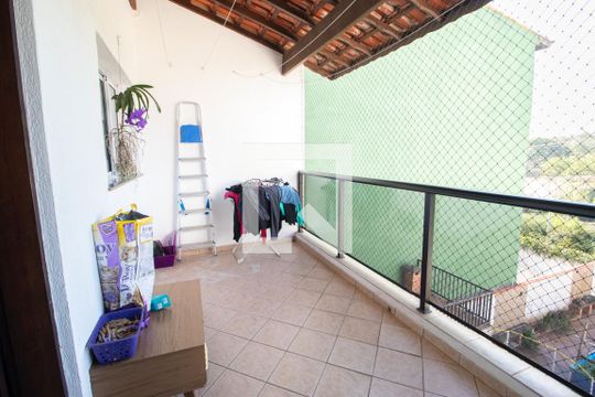 Sacada de casa à venda com 4 quartos, 351m² em Paraíso, Santo André