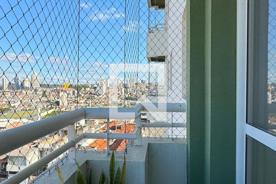 Sacada de apartamento à venda com 2 quartos, 60m² em Jardim Tupanci, Barueri