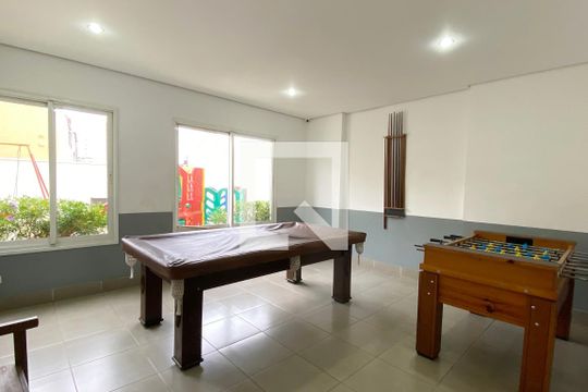 Área comum de apartamento à venda com 2 quartos, 60m² em Jardim Tupanci, Barueri