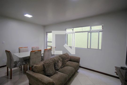 Sala de apartamento à venda com 4 quartos, 150m² em Ipiranga, Belo Horizonte