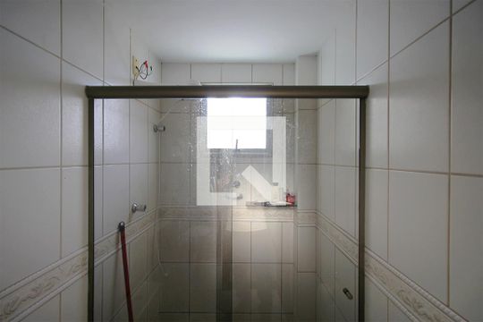 Banheiro da Suíte de apartamento à venda com 4 quartos, 150m² em Ipiranga, Belo Horizonte