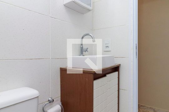 Banheiro de casa para alugar com 1 quarto, 48m² em Vila Cruzeiro, São Paulo