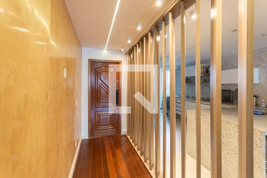 Sala de apartamento à venda com 3 quartos, 143m² em Tijuca, Rio de Janeiro