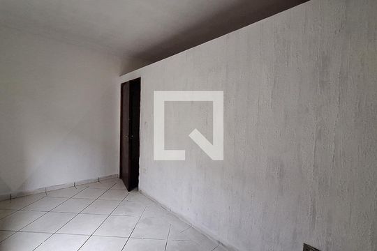 Quarto de casa para alugar com 2 quartos, 80m² em Guilhermina, Praia Grande