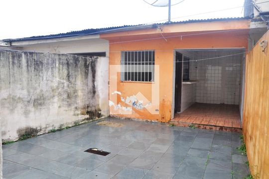 Quintal de casa à venda com 2 quartos, 90m² em Casa Verde Alta, São Paulo