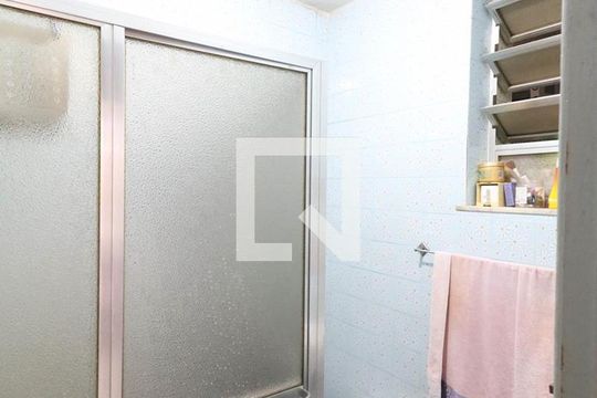 Banheiro de casa à venda com 2 quartos, 45m² em Engenho Novo, Rio de Janeiro