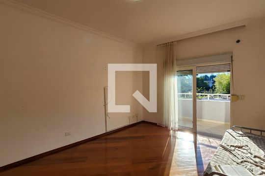 Suíte 1 de casa de condomínio para alugar com 4 quartos, 700m² em Residencial Morada dos Lagos, Barueri
