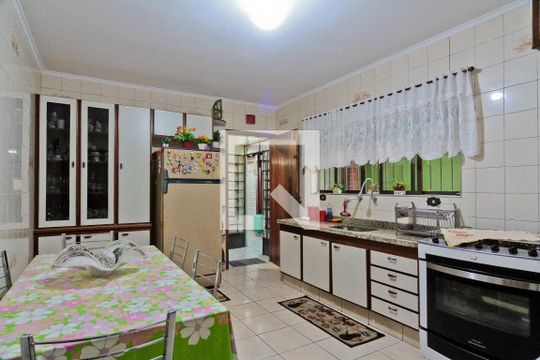 Cozinha de casa à venda com 3 quartos, 110m² em Jardim Santo Elias, São Paulo