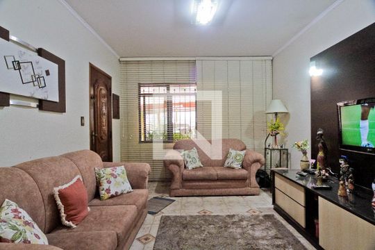 Casa à venda com 3 quartos, 110m² em Jardim Santo Elias, São Paulo