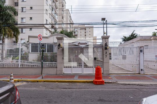 Fachada de apartamento para alugar com 3 quartos, 70m² em Jardim Arize, São Paulo