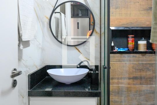 Banheiro de kitnet/studio à venda com 1 quarto, 20m² em Vila Moraes, São Paulo