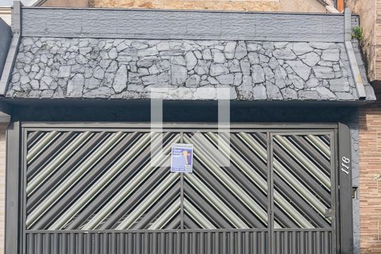 Fachada de casa à venda com 4 quartos, 260m² em Jardim Itapoan, Santo André