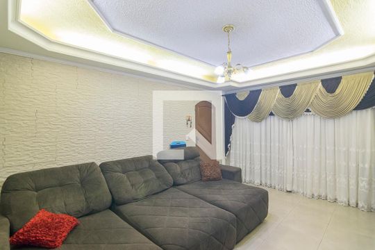 Casa à venda com 4 quartos, 260m² em Jardim Itapoan, Santo André