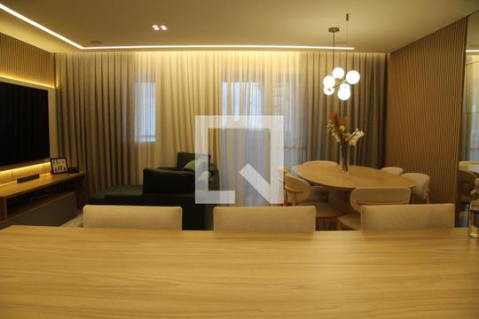 Sala de apartamento à venda com 3 quartos, 100m² em Centro, Guarulhos