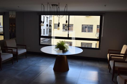 Área comum de kitnet/studio à venda com 1 quarto, 17m² em Centro, Curitiba