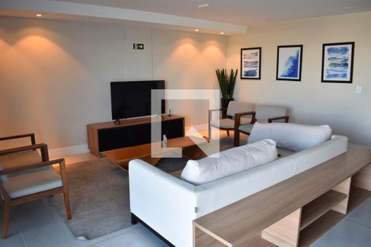Área comum de kitnet/studio à venda com 1 quarto, 17m² em Centro, Curitiba