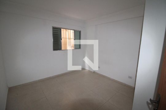 Quarto 1 de apartamento para alugar com 2 quartos, 53m² em Vila Nivi, São Paulo