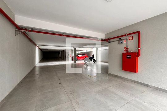 Garagem de apartamento à venda com 3 quartos, 152m² em Vila Valparaiso, Santo André