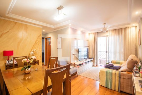 Apartamento à venda com 3 quartos, 68m² em Continental, Osasco