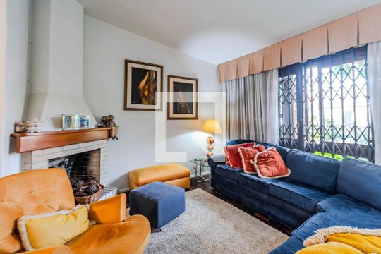 Casa à venda com 4 quartos, 230m² em Partenon, Porto Alegre
