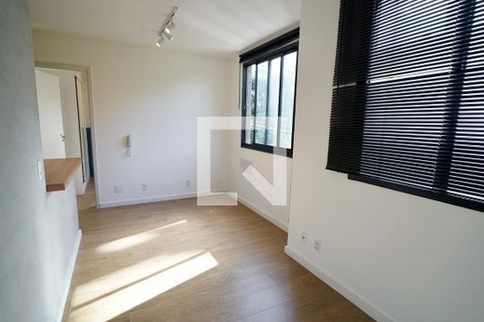 Sala de apartamento para alugar com 1 quarto, 34m² em Butantã, São Paulo