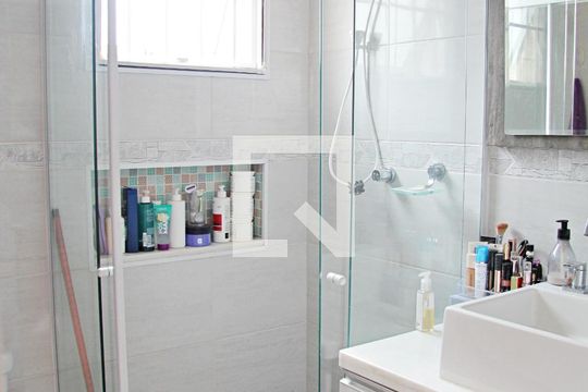 Banheiro da Suíte de casa à venda com 3 quartos, 150m² em Vila Tijuco, Guarulhos