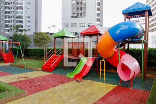 Área comum - Playground de apartamento para alugar com 2 quartos, 76m² em Centro, Osasco