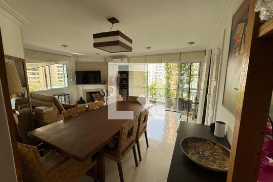 Apartamento à venda com 3 quartos, 123m² em Real Parque, São Paulo