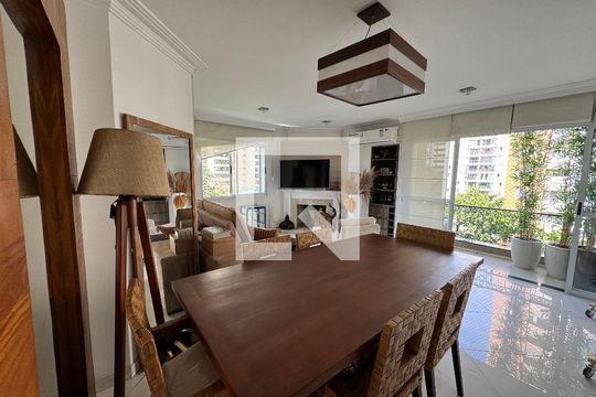 Apartamento à venda com 3 quartos, 123m² em Real Parque, São Paulo
