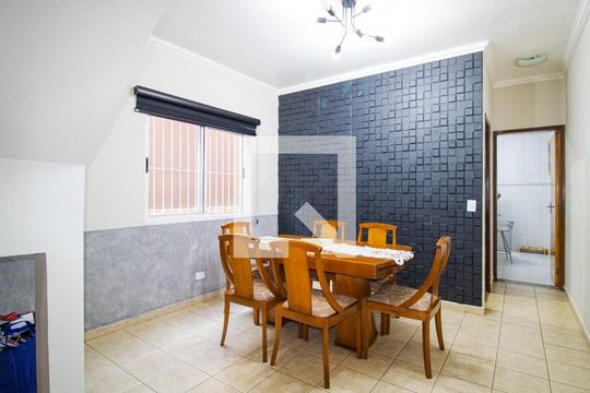 Sala de casa à venda com 3 quartos, 150m² em Parque Novo Mundo, São Paulo