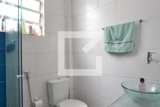 Banheiro de apartamento para alugar com 2 quartos, 78m² em Vila da Penha, Rio de Janeiro