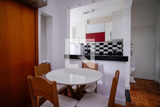 Cozinha de casa de condomínio à venda com 3 quartos, 436m² em Vila Progresso, Niterói