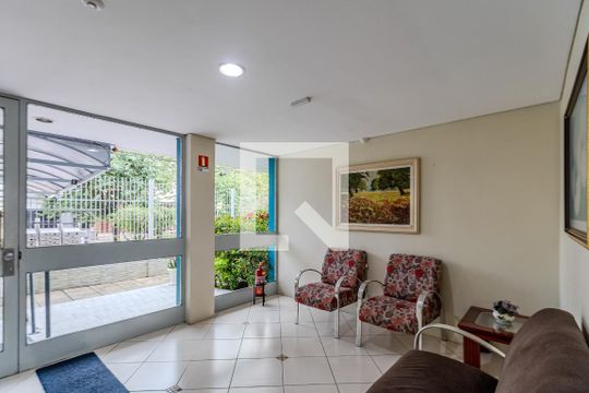 Condomínio de apartamento à venda com 1 quarto, 52m² em Azenha, Porto Alegre