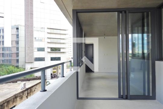 Vista da sacada de apartamento à venda com 2 quartos, 111m² em Sumaré, São Paulo