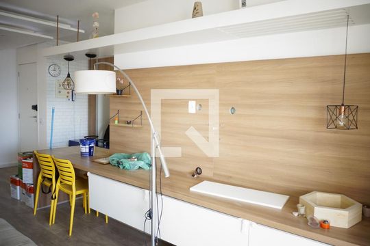 Sala de apartamento à venda com 3 quartos, 84m² em Jacarepaguá, Rio de Janeiro