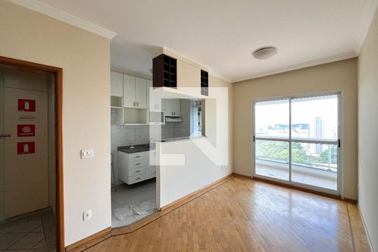 Sala de apartamento para alugar com 1 quarto, 55m² em Vila Guarani (zona Sul), São Paulo