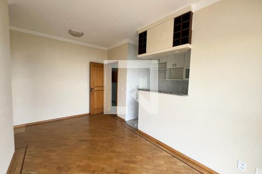 Sala de apartamento para alugar com 1 quarto, 55m² em Vila Guarani (zona Sul), São Paulo