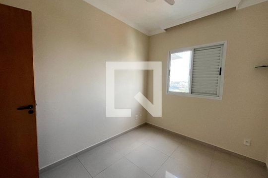 Quarto de apartamento para alugar com 1 quarto, 55m² em Vila Guarani (zona Sul), São Paulo