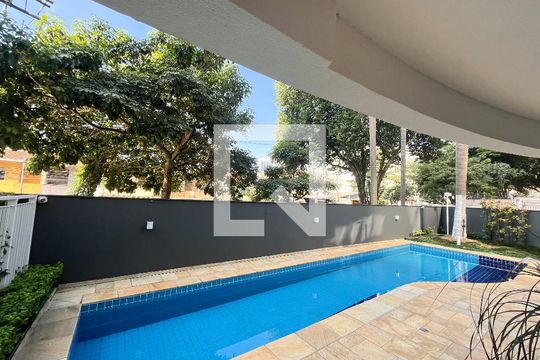 Área comum - Piscina de apartamento para alugar com 1 quarto, 55m² em Vila Guarani (zona Sul), São Paulo