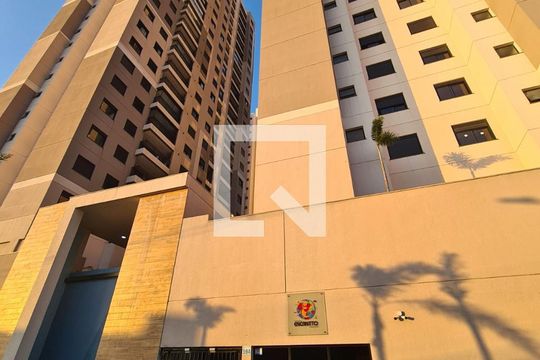 Fachada do Prédio de apartamento à venda com 1 quarto, 63m² em Padroeira, Osasco