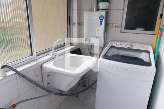 Área de Serviço de apartamento à venda com 2 quartos, 75m² em Vila Suzana, São Paulo