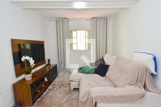 Sala  de casa à venda com 4 quartos, 459m² em Boa Vista, Belo Horizonte