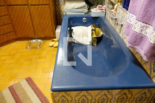 Banheiro da Suíte 3 de casa à venda com 3 quartos, 260m² em Centro, Osasco