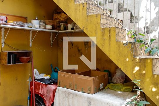 Área comum de casa à venda com 3 quartos, 260m² em Centro, Osasco